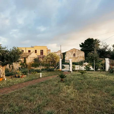 Martina's Vineyard - 3* Marsala